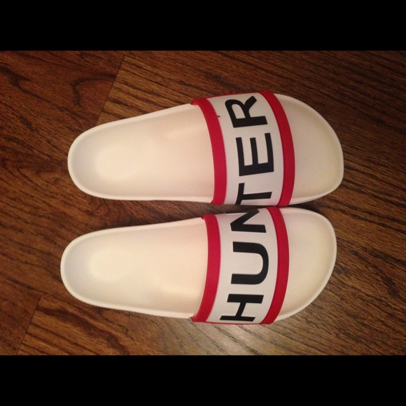 Hunter and Burberry coat