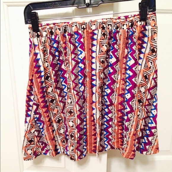 Forever 21 Dresses & Skirts - Forever 21 skirt!