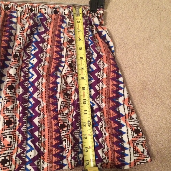 Forever 21 skirt! - Picture 3 of 3
