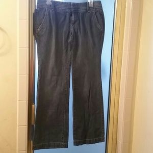 Medium color jeans not too dark or light wash.