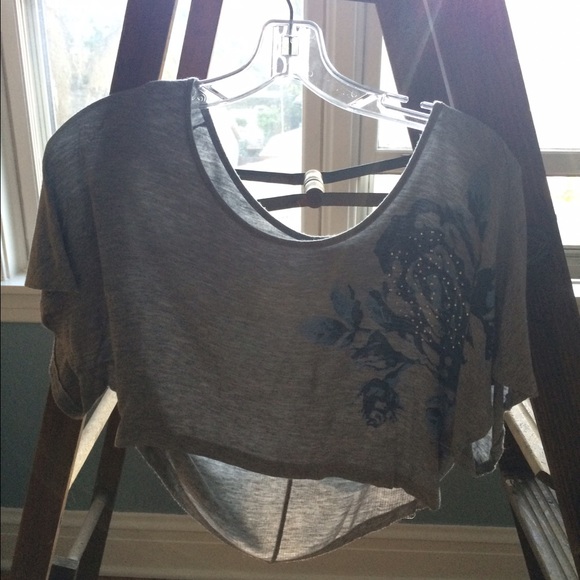 Wet seal floral crop top