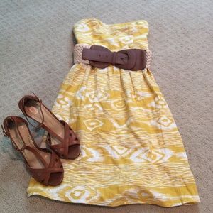 Yellow tribal strapless dress with belt