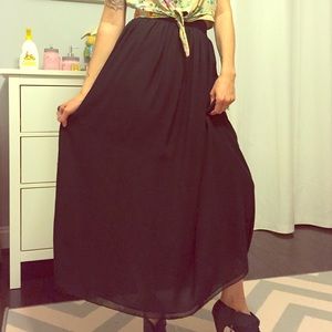 American apparel black chiffon midi skirt XS