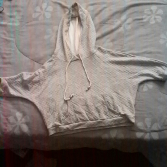 Hooded crop top
