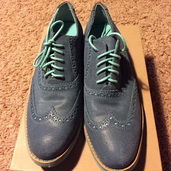 Cole Haan suede flats!