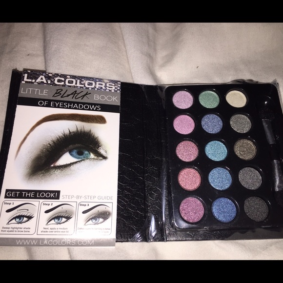 🚫🚫sold🚫🚫Free w/ any purchase-NWT EYESHADOW