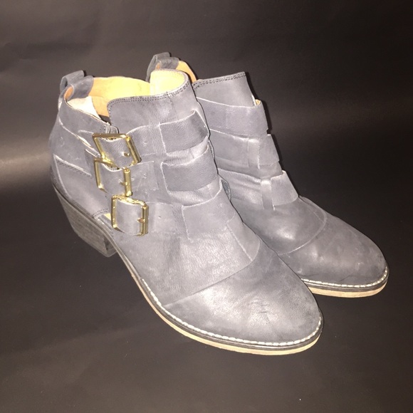 Low heel black buckle ankle boots