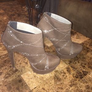 Stiletto bootie
