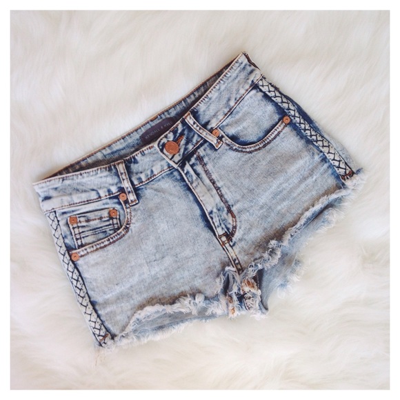 PacSun | Kendall and Kylie High Rise Shorts