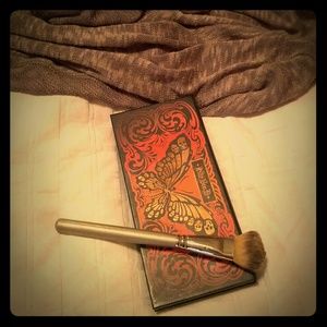 Kat von D monarch pallet