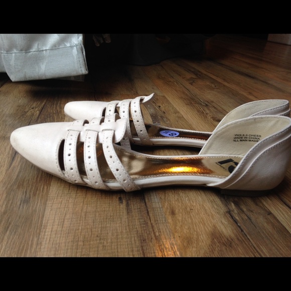 Pale pink flats