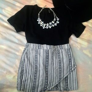 Tribal print asymmetric mini skirt