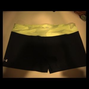 Under Armour fitted compression shorts Xl/TG/EG.