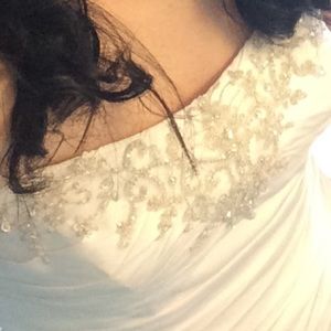 Wedding dress
