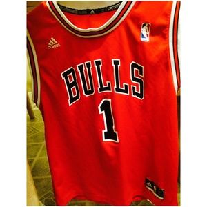 ⚪️🔴 authentic Bulls Jersey 🔴⚪️