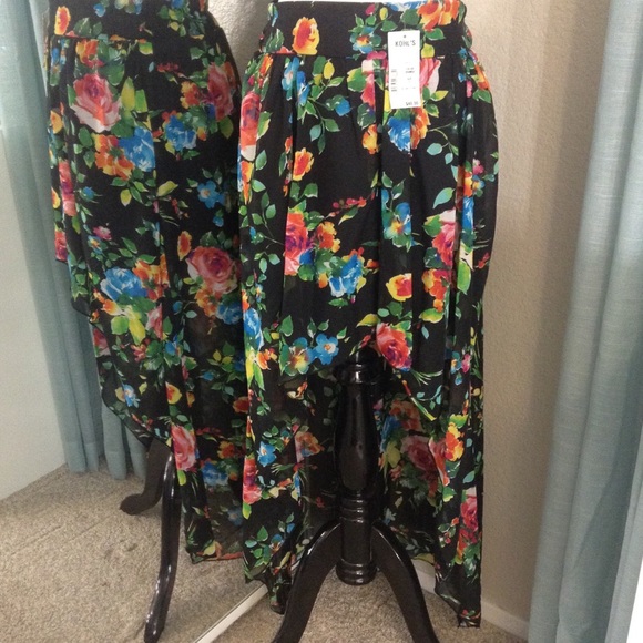 Stooshy Dresses & Skirts - High-Low Hem Floral Skirt