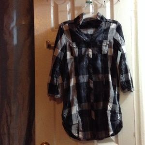 Black Longsleeve