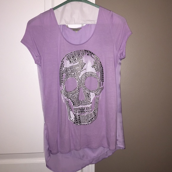 Guess skull top
