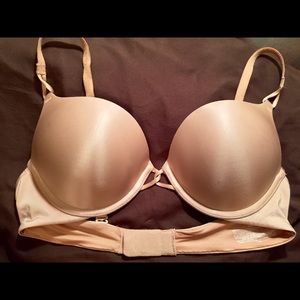 Victoria's Secret Bombshell Bra ❤️