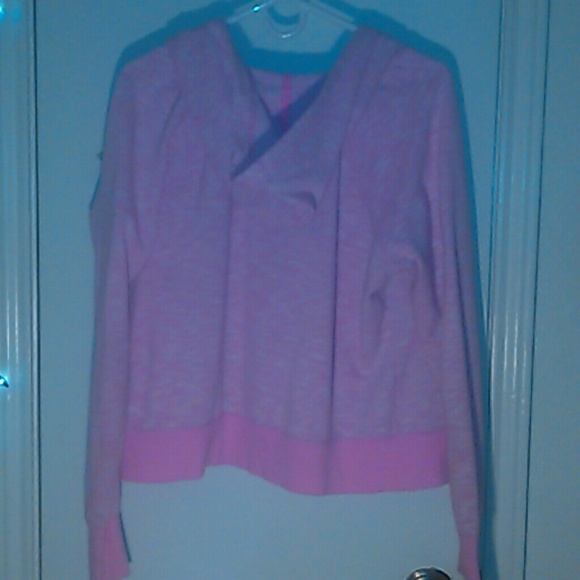 Pink jacket - Picture 3 of 3