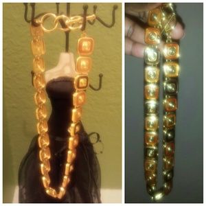 Beautiful, multi-colored Gold necklace