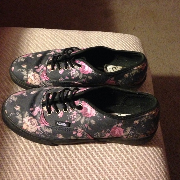 Floral Vans - Picture 1 of 1