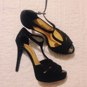 Gianni Bini Glitter Heels