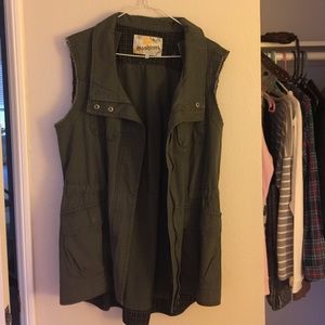 Nwot Military jacket vest