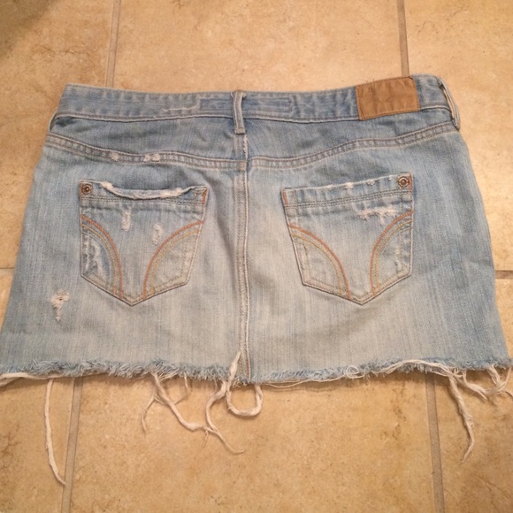 Hollister Jean Skirt - Picture 2 of 2