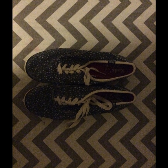 Seller photo, Poshmark