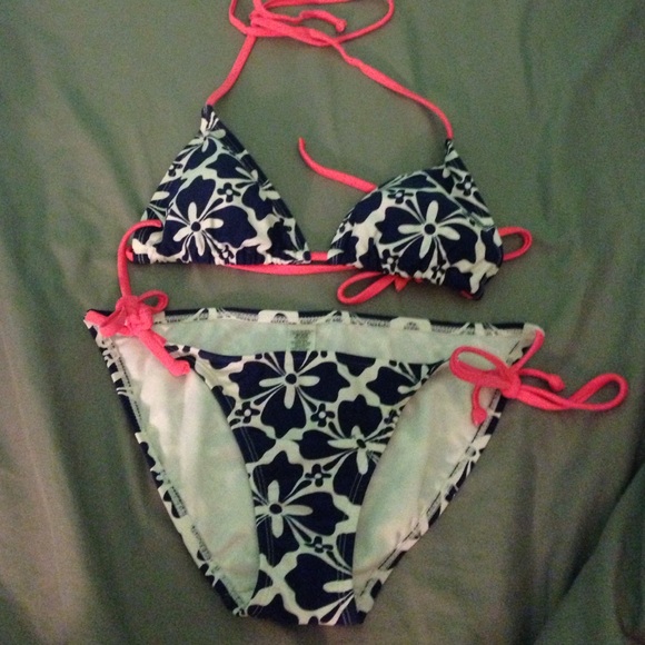 Floral bikini