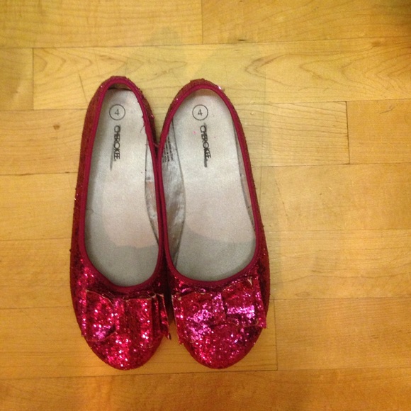 Flates - Picture 2 of 3