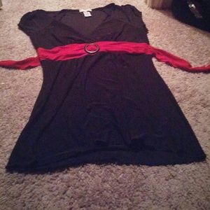 A black n red shirt