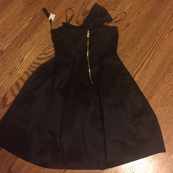 Kate Young for Target black bow dress - Picture 3 of 4