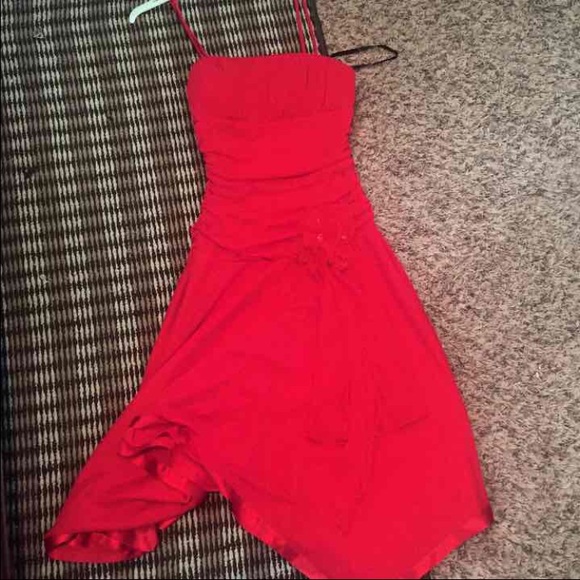 Beautiful red dress.