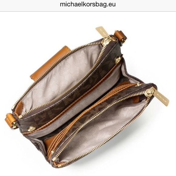👜Michael Kors Crossbody Bag👛 - Picture 3 of 3
