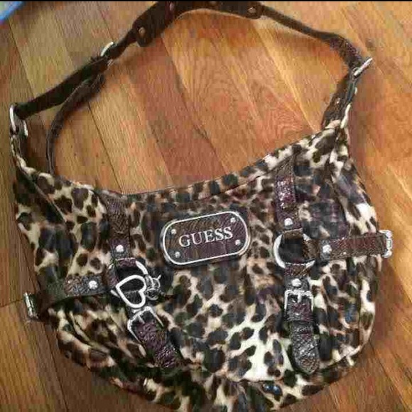 Cheetah print Guess Handbag - Picture 1 of 2