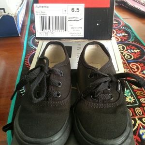 Toddler VANS sneakers, 6.5, . NWB