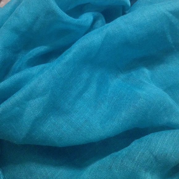 NWOT Infinity Scarf - Picture 2 of 3