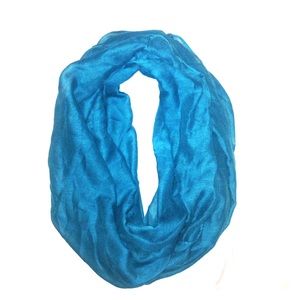 NWOT Infinity Scarf