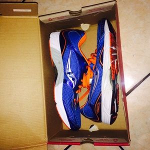 Men's running shoes size 8.5
