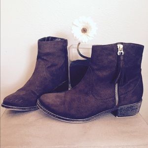 Diba Brown Suede Booties