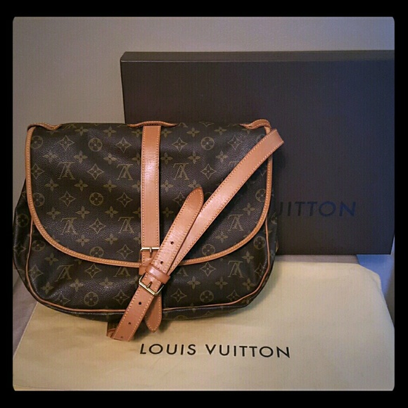 🚫SOLD Louis Vuitton Saumur Crossbody 35
