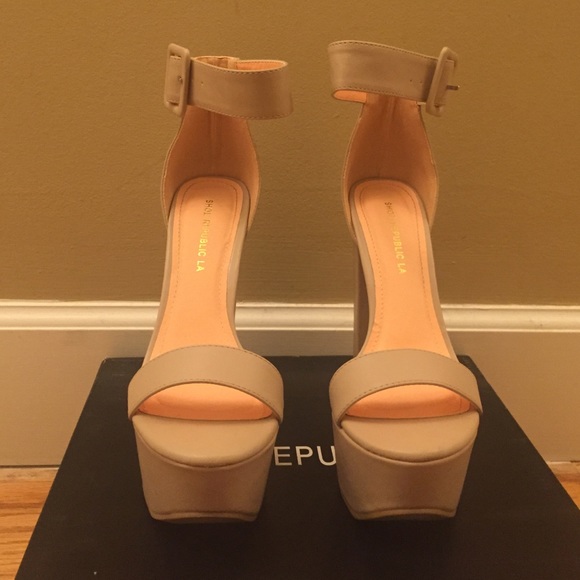 Nude Ankle Strap Heels - Picture 3 of 4