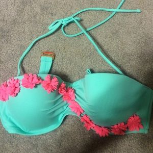 NWOT Victoria's Secret Swim Top