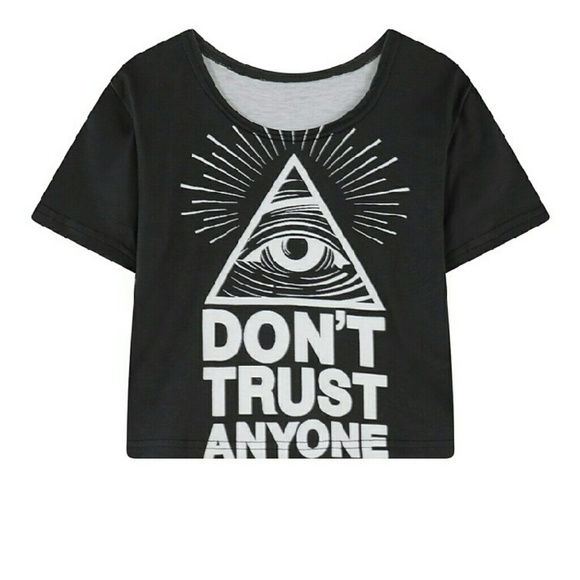 Dont trust anyone crop top