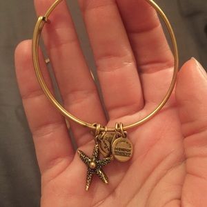 Alex and Ani starfish bangle