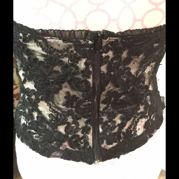 Top - Picture 2 of 3