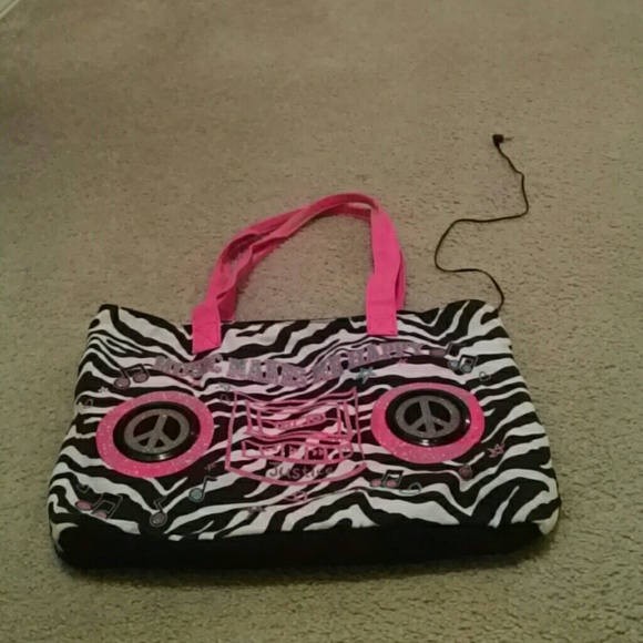 Music playing bag