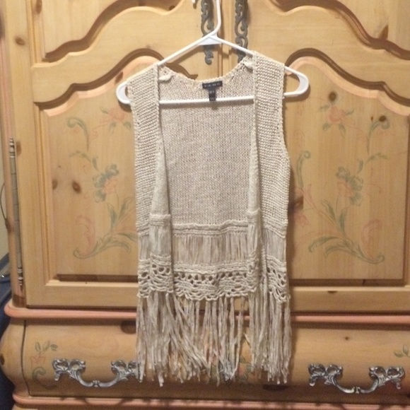 Cream fringe vest